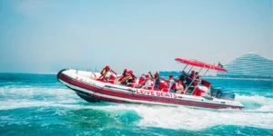 Love Boats Dubai